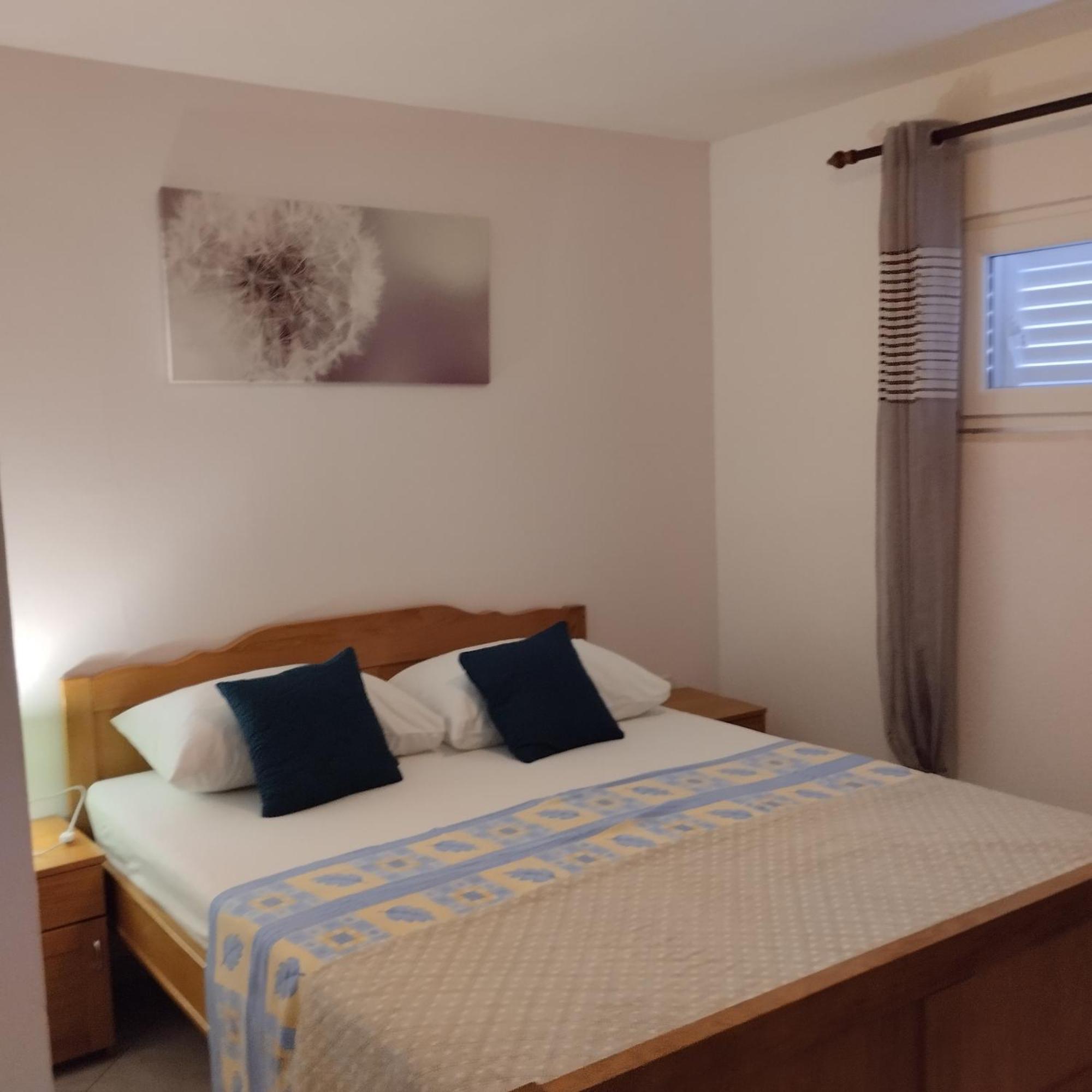 Apartmani Gero Lopar Luaran gambar